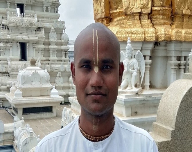 Male Krishna-conscious devotee profile from Bengaluru