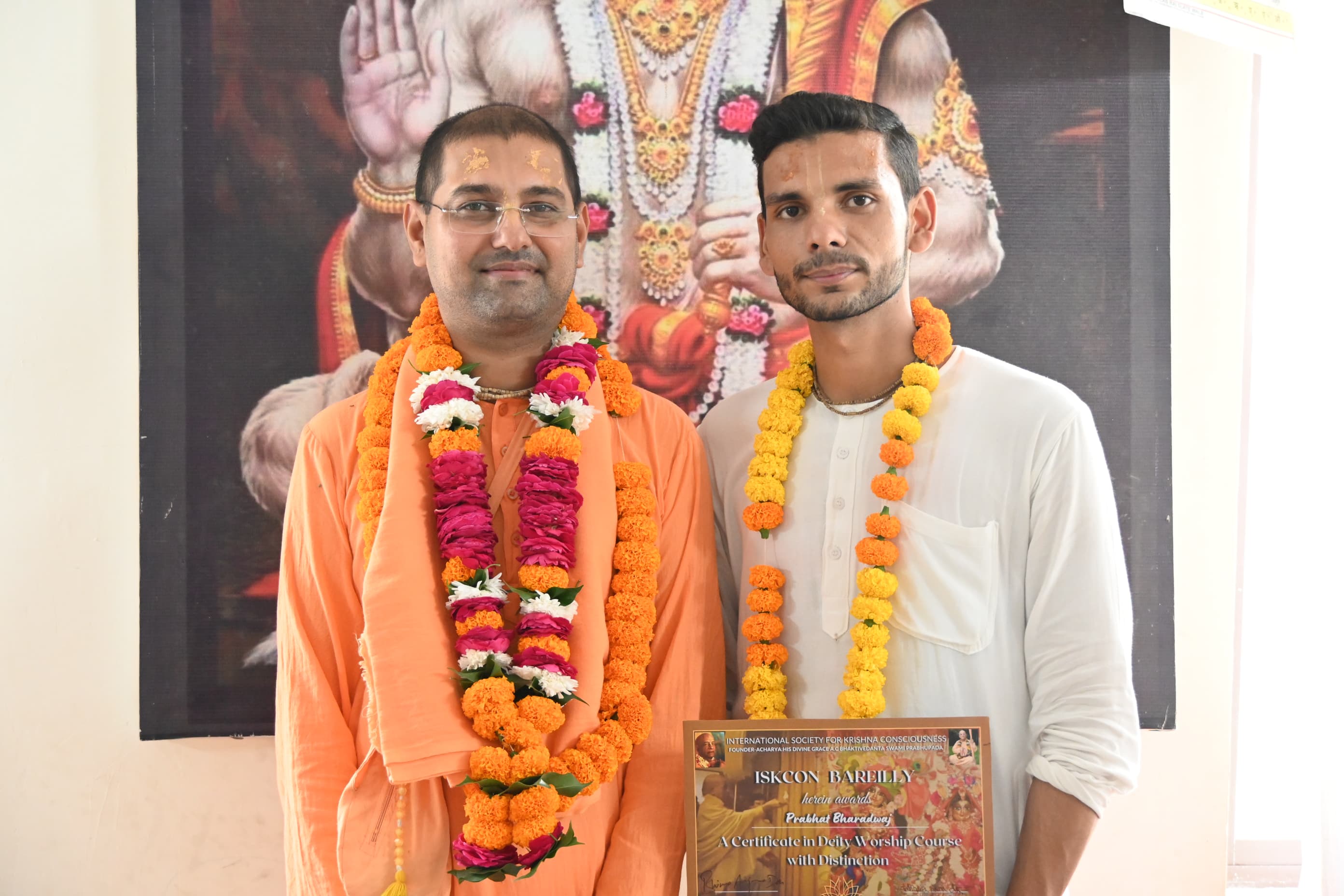 Male Krishna-conscious Relationship manager profile from Bareilly on Hare Krishna Marriage additional photo