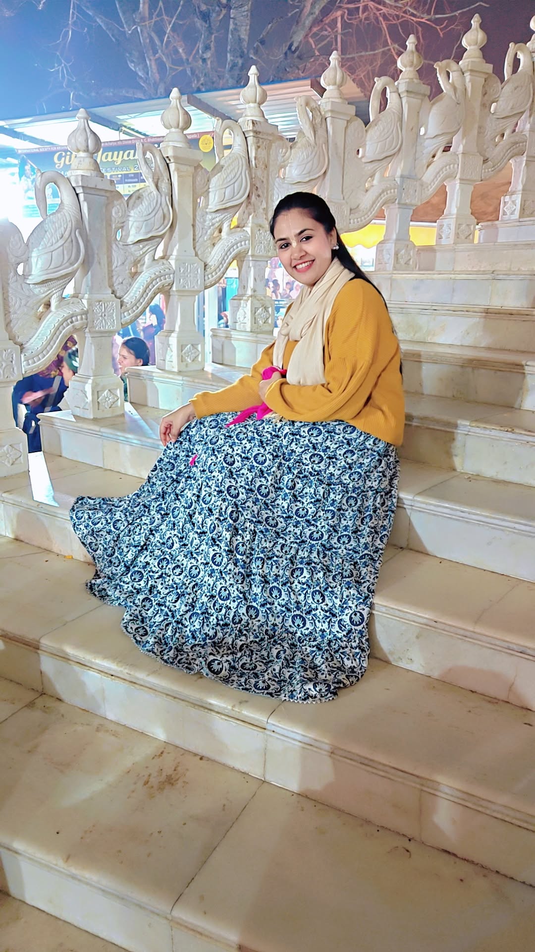 Female Krishna-conscious devotee profile from Delhi