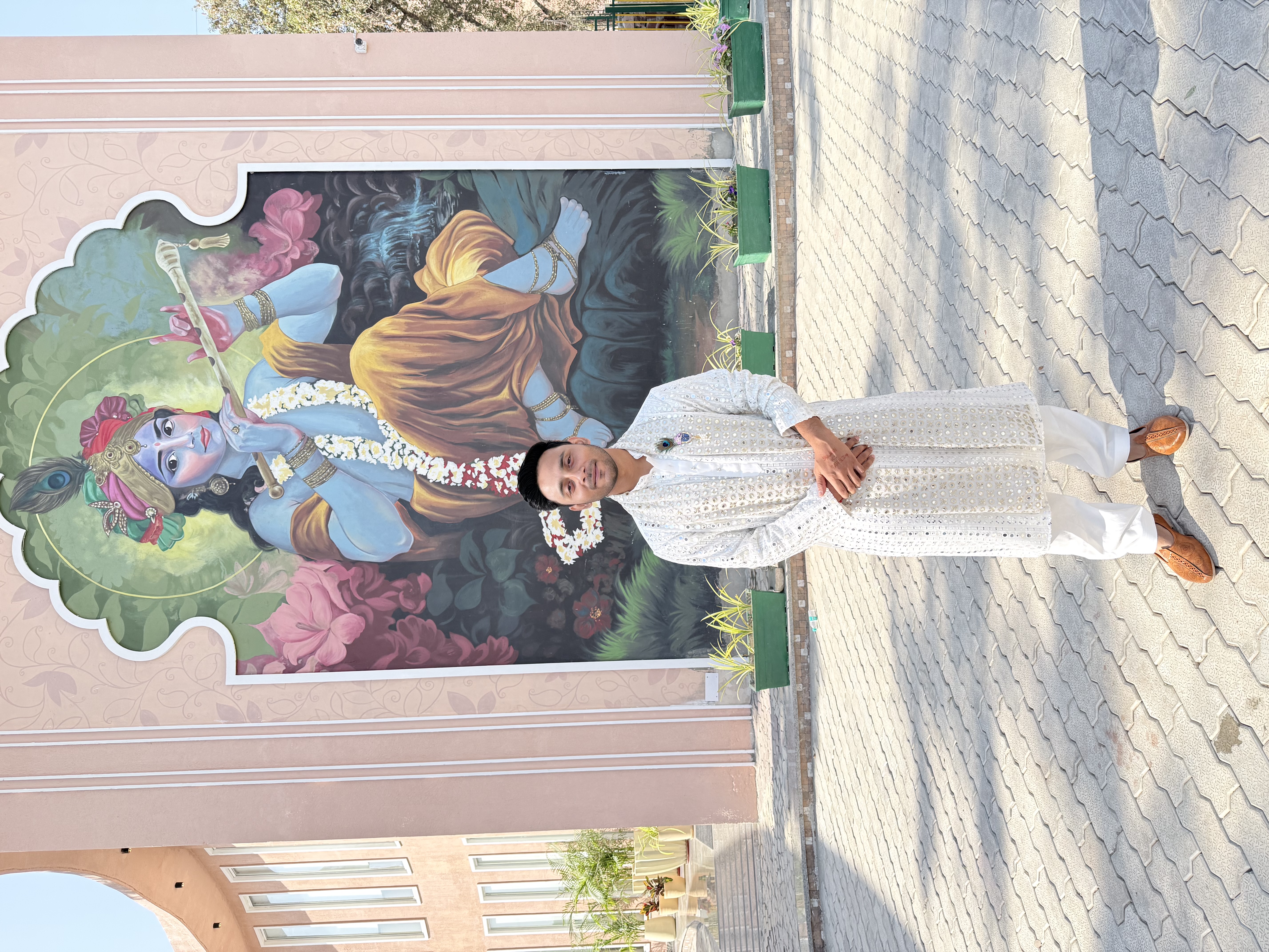 Male Krishna-conscious Senior Analyst profile from New Delhi on Hare Krishna Marriage additional photo