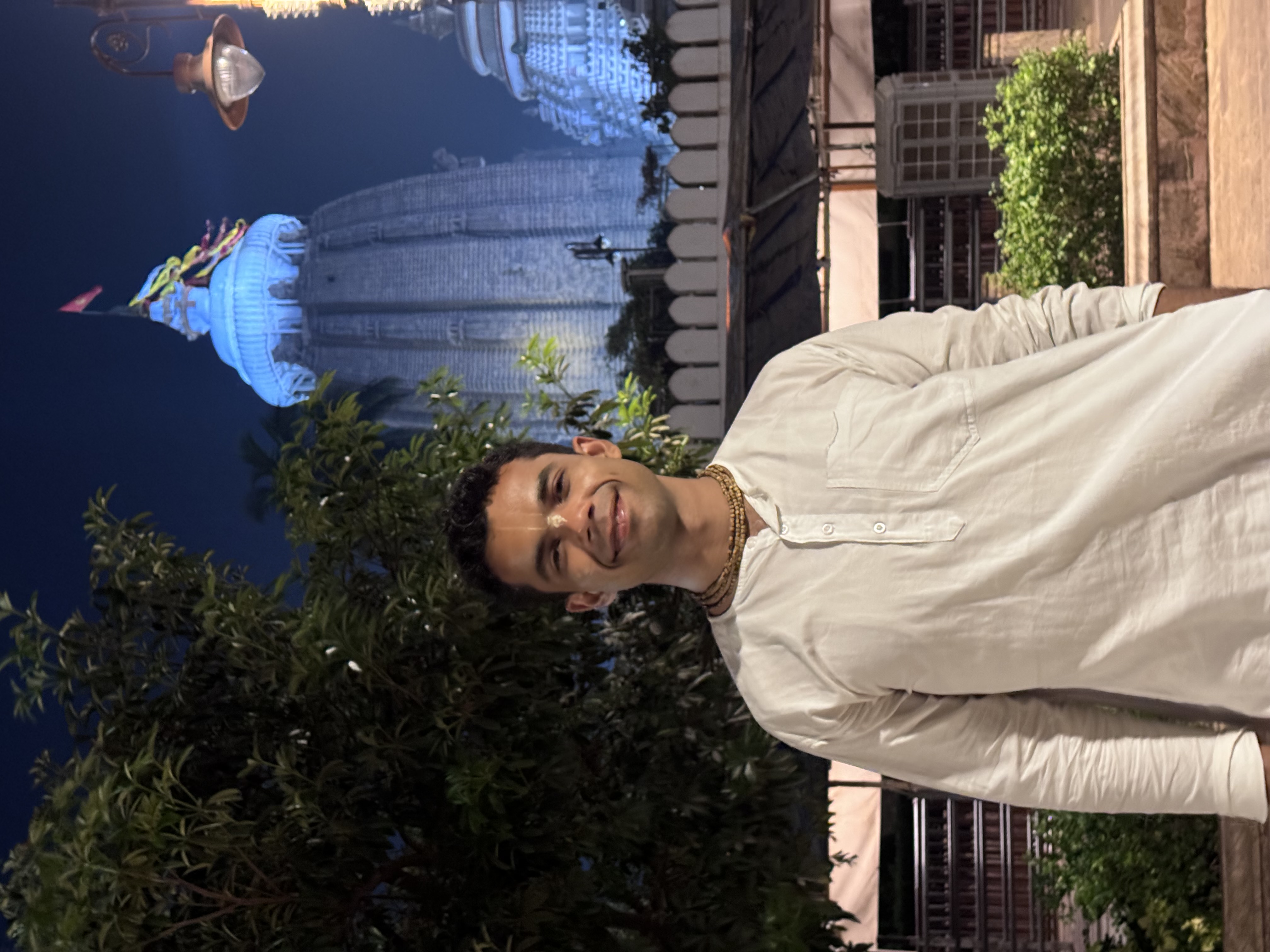 Male Krishna-conscious Operations at Amazon Development Centre. profile from New Delhi on Hare Krishna Marriage additional photo