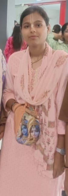 Female Krishna-conscious devotee profile from Hapur